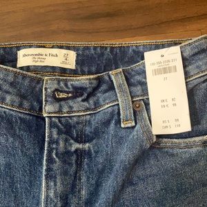 Skinny high rise jeans